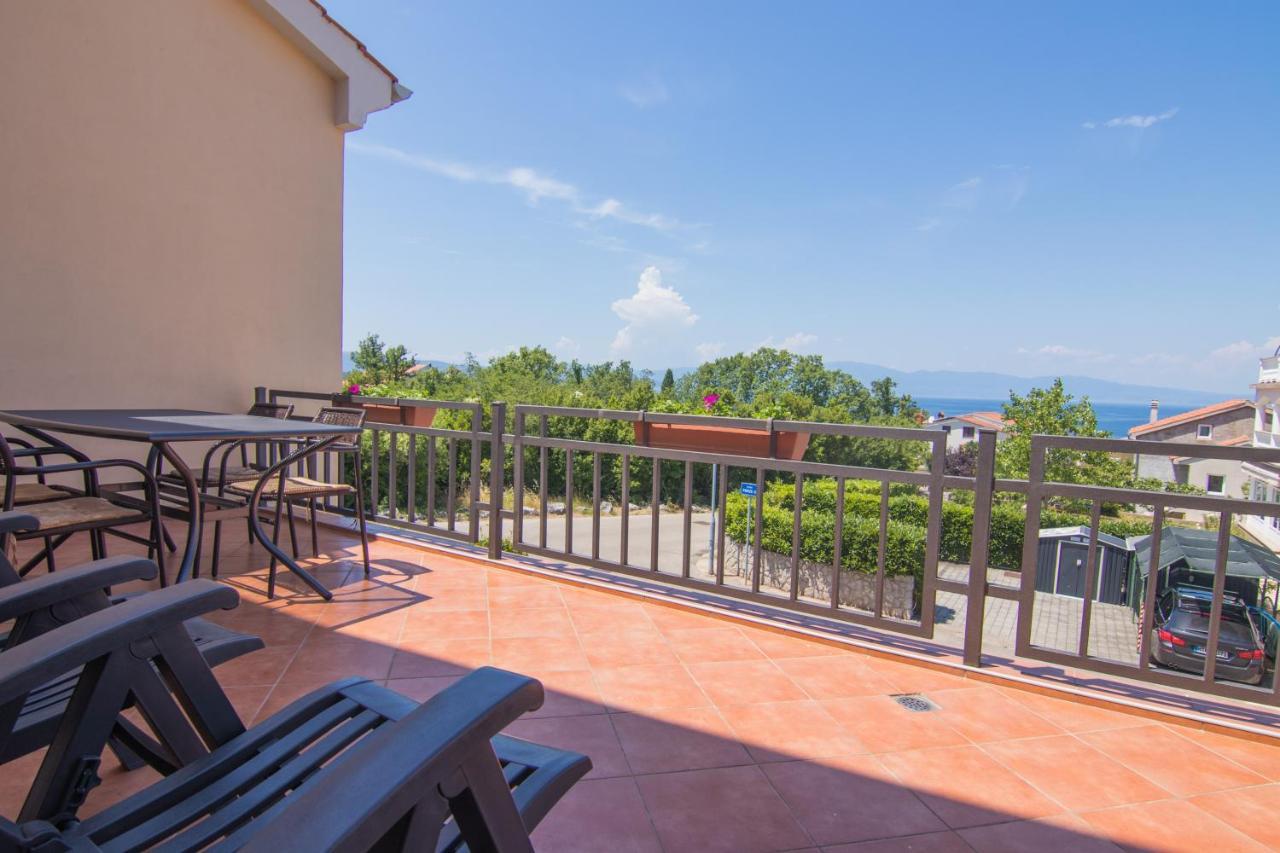 Villa Rustika Malinska Esterno foto