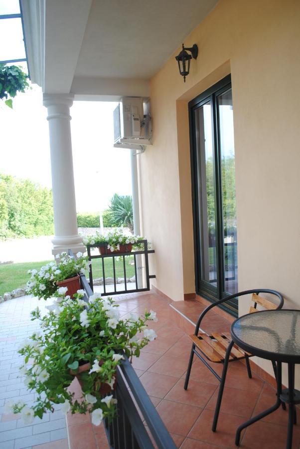 Villa Rustika Malinska Esterno foto