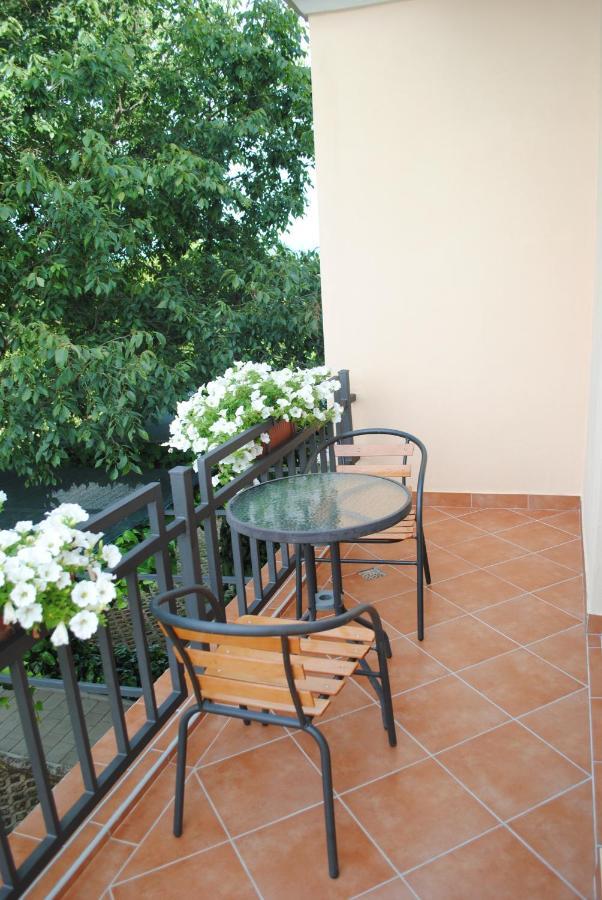 Villa Rustika Malinska Esterno foto